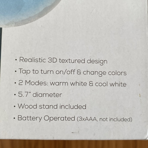 ❤️ LED Earth Light New in Box - Picture 5 of 5
